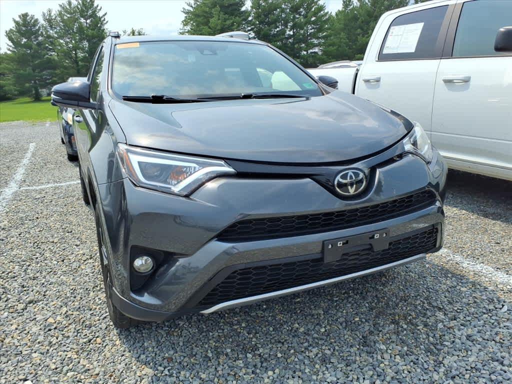 2018 Toyota RAV4 SE
