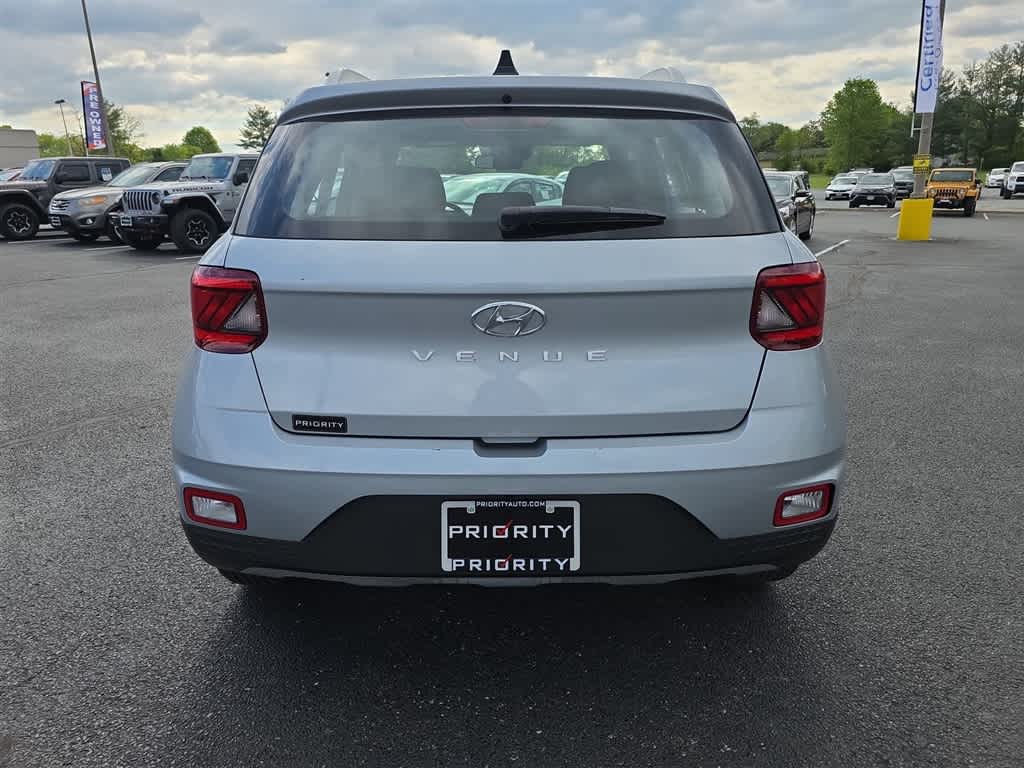 2022 Hyundai Venue SEL