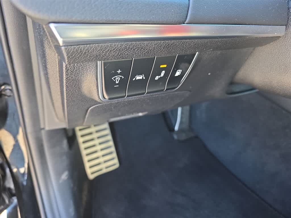 2021 Kia Stinger GT1