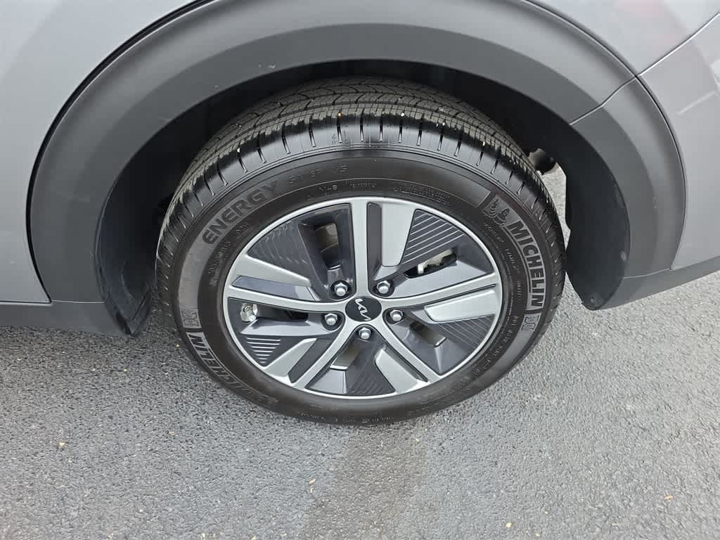 2022 Kia Niro Plug-In Hybrid EX