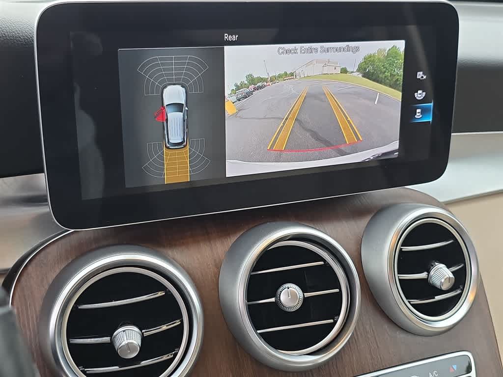 2021 Mercedes-Benz GLC 300 GLC 300