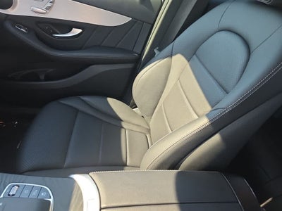 2022 Mercedes-Benz GLC 300 GLC 300