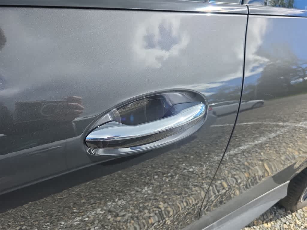 2025 Mercedes-Benz GLC 300 GLC 300