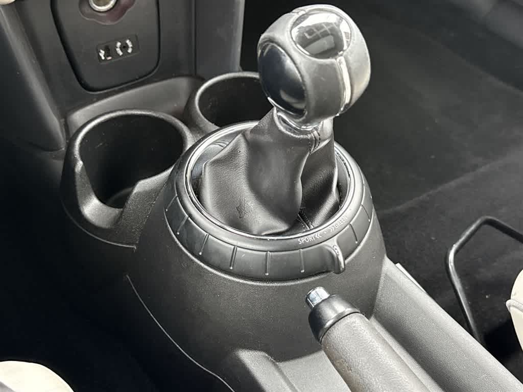 2014 MINI Hardtop Base