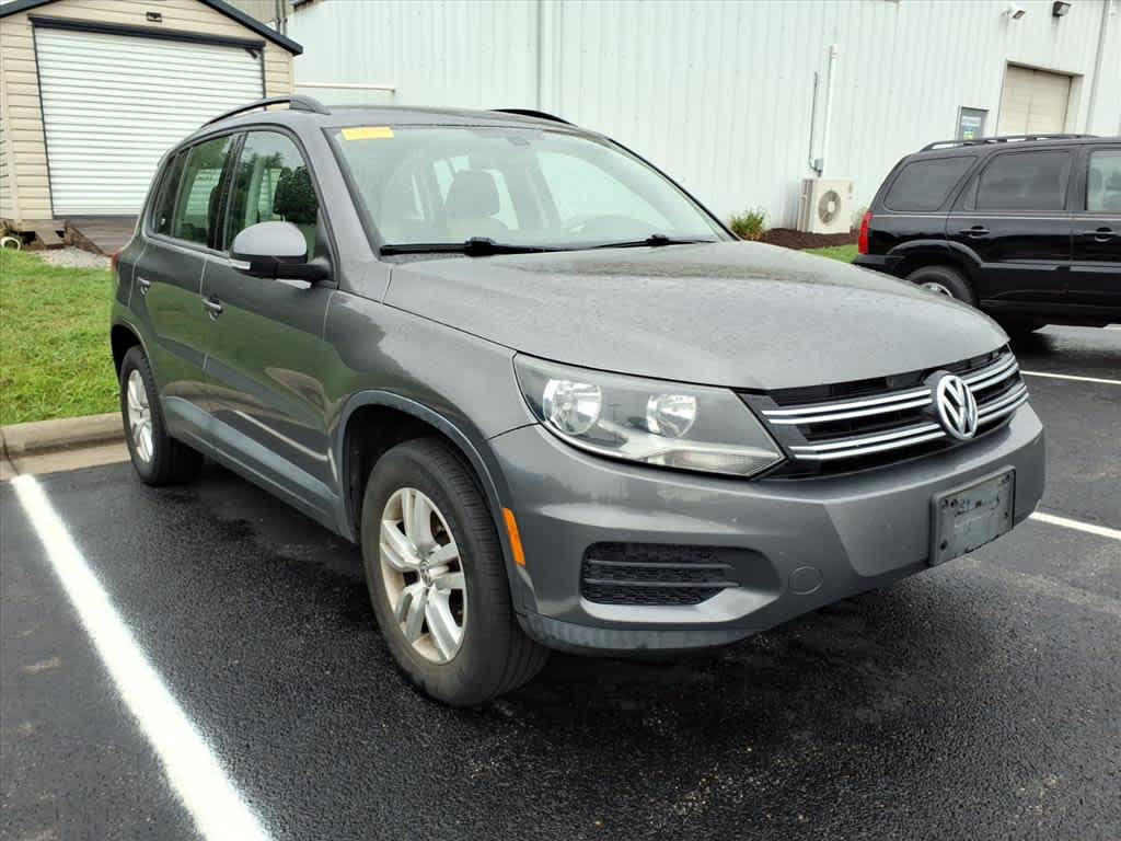 2016 Volkswagen Tiguan SE
