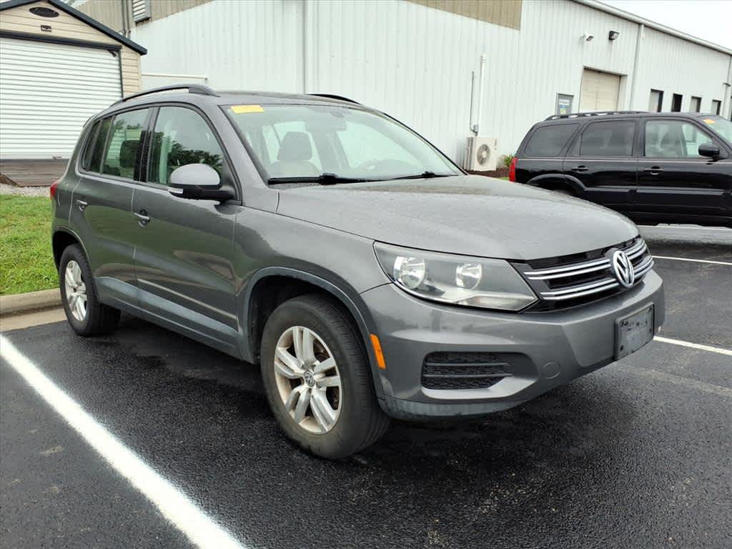 2016 Volkswagen Tiguan SE