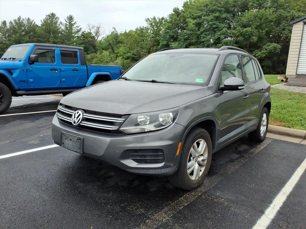 2016 Volkswagen Tiguan SE