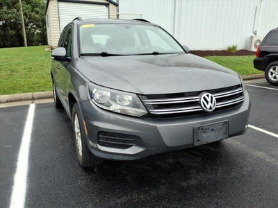 2016 Volkswagen Tiguan SE