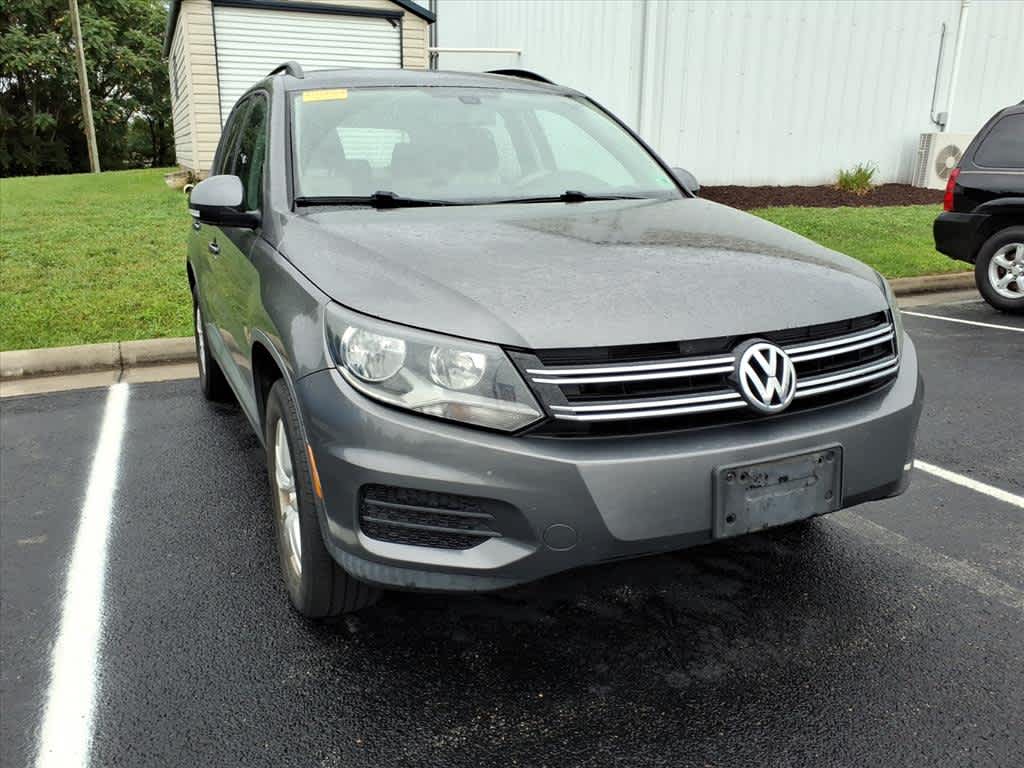 2016 Volkswagen Tiguan SE