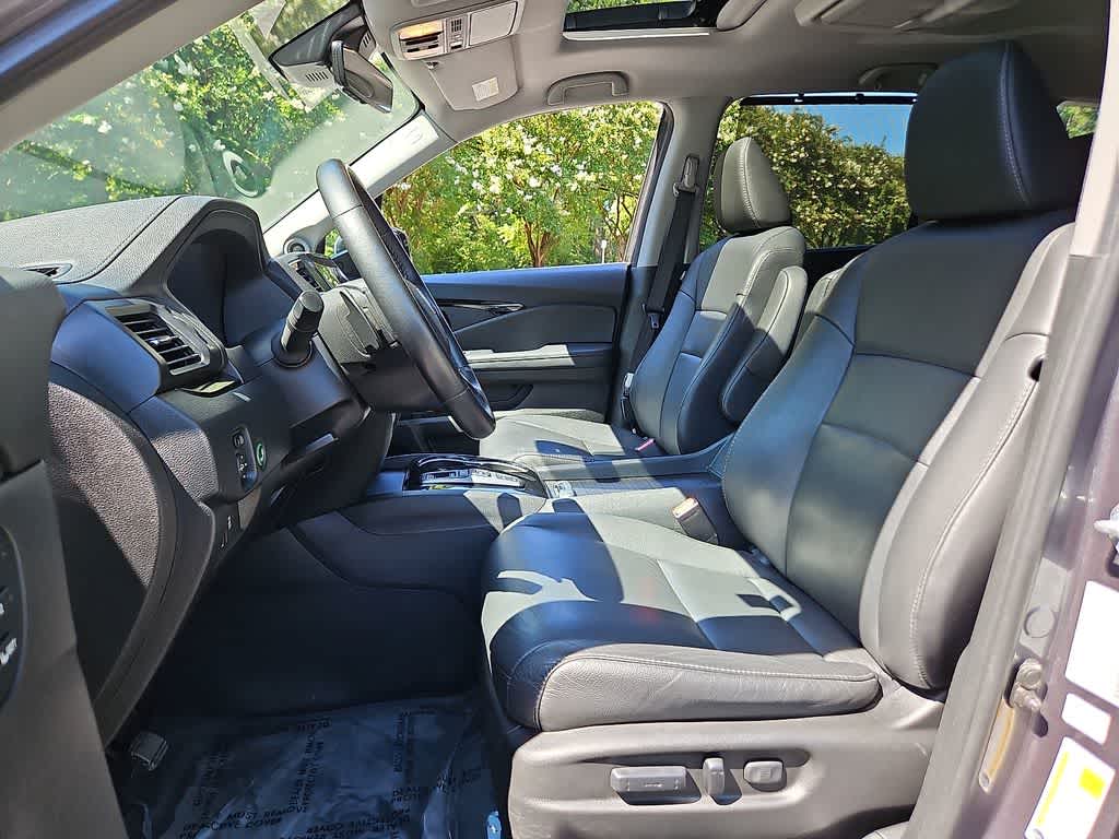 2022 Honda Pilot Touring 7-Passenger