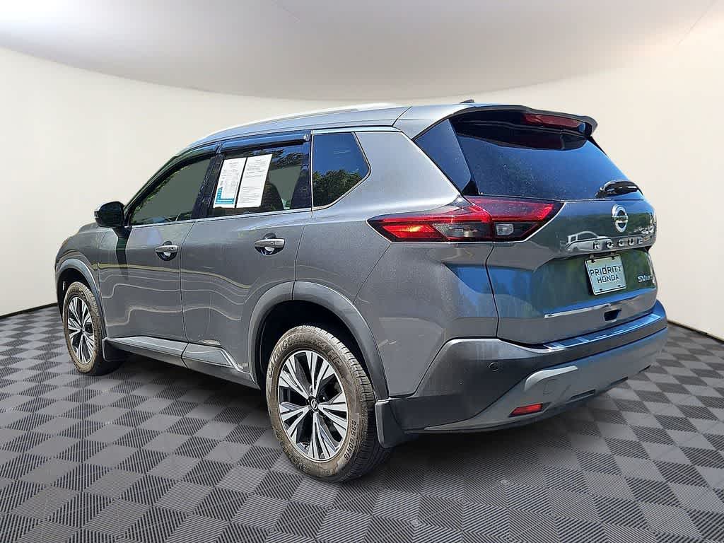 2021 Nissan Rogue SV