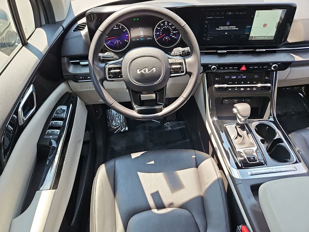 2024 Kia Carnival EX