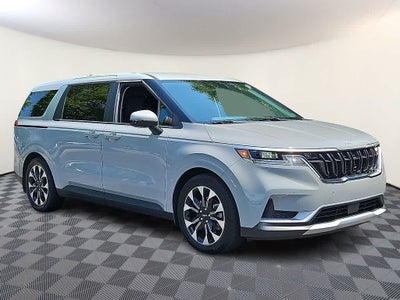 2024 Kia Carnival EX