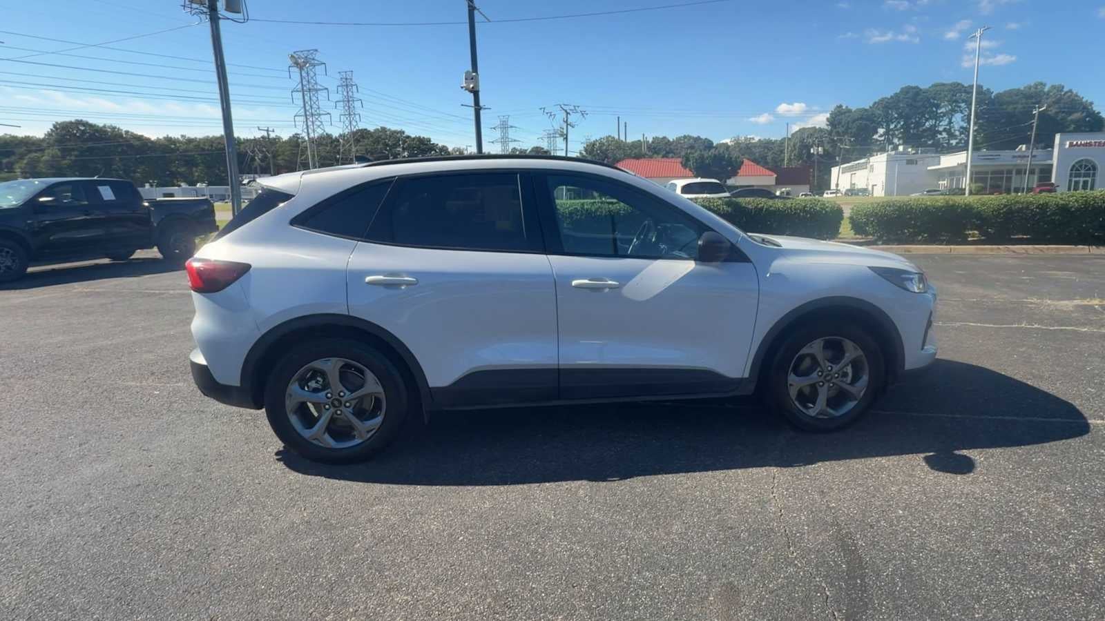 2025 Ford Escape ST-Line