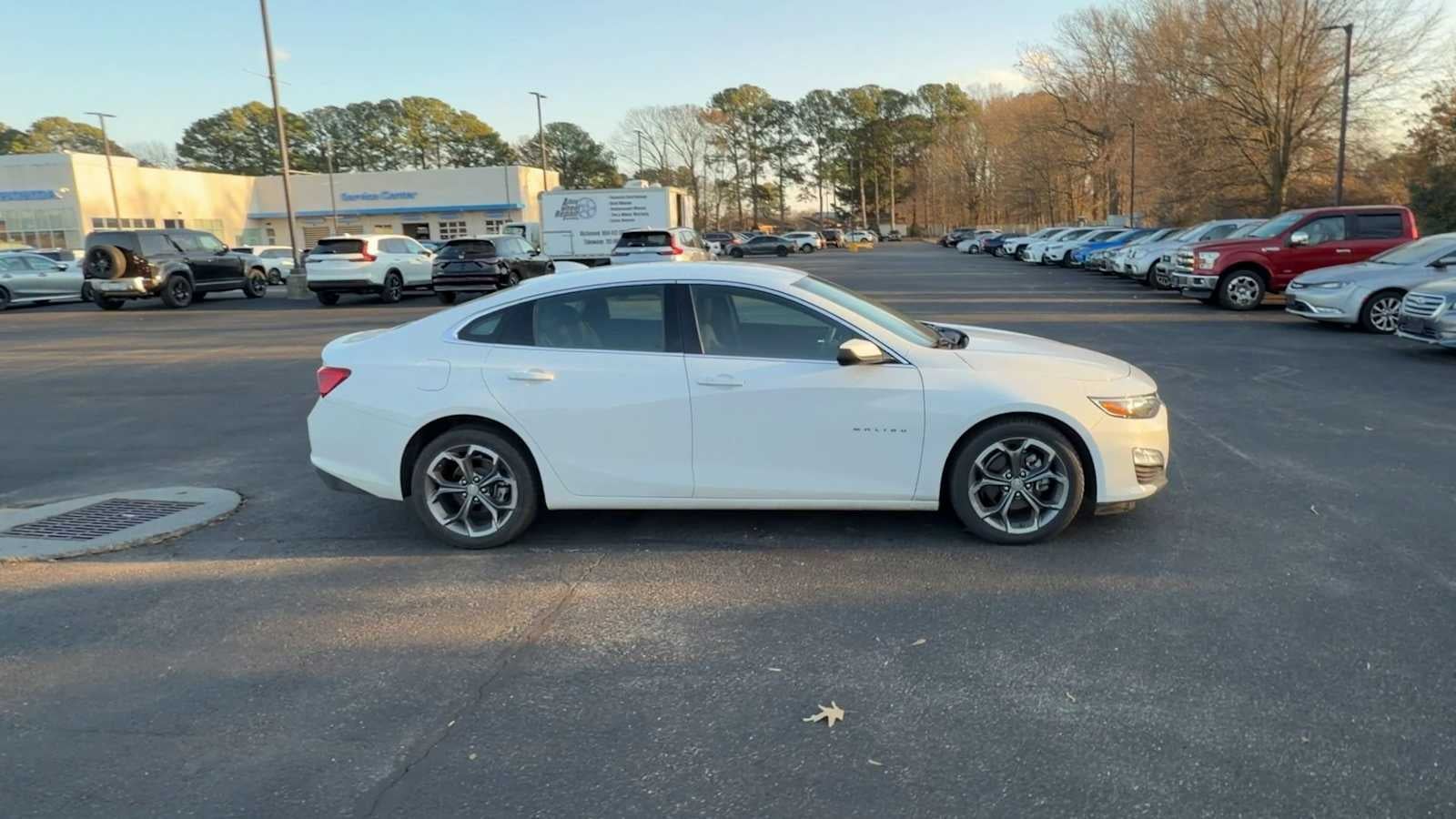 2024 Chevrolet Malibu LT