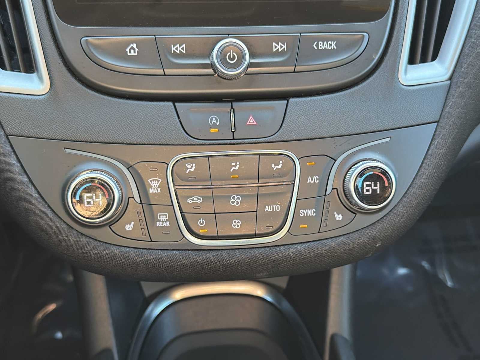 2025 Chevrolet Malibu LT