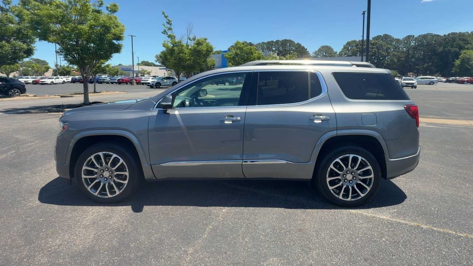 2021 GMC Acadia Denali