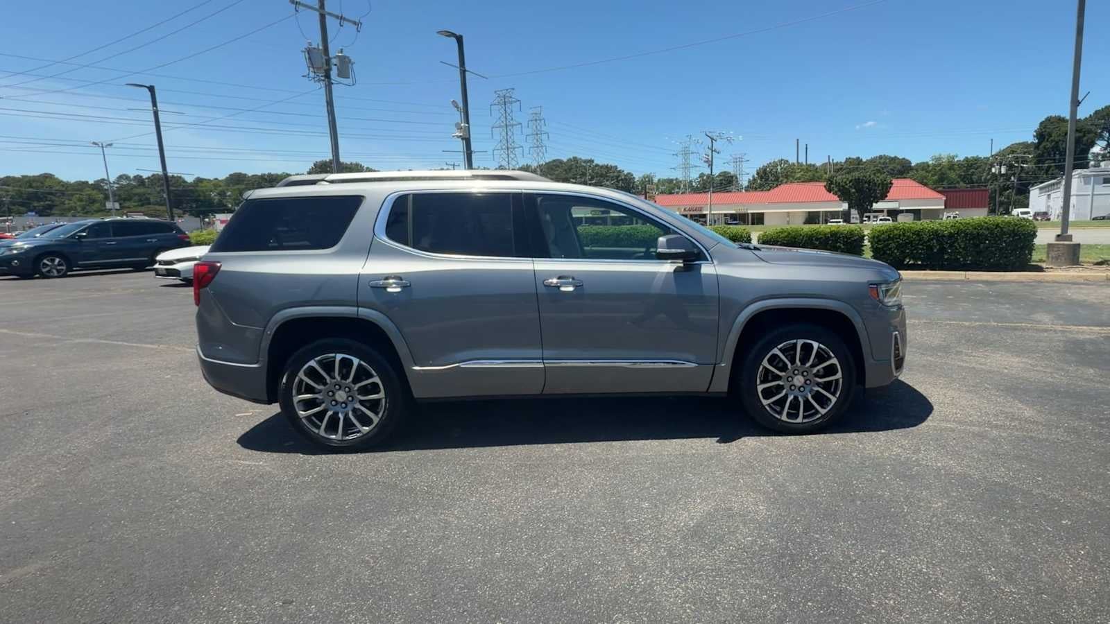 2021 GMC Acadia Denali