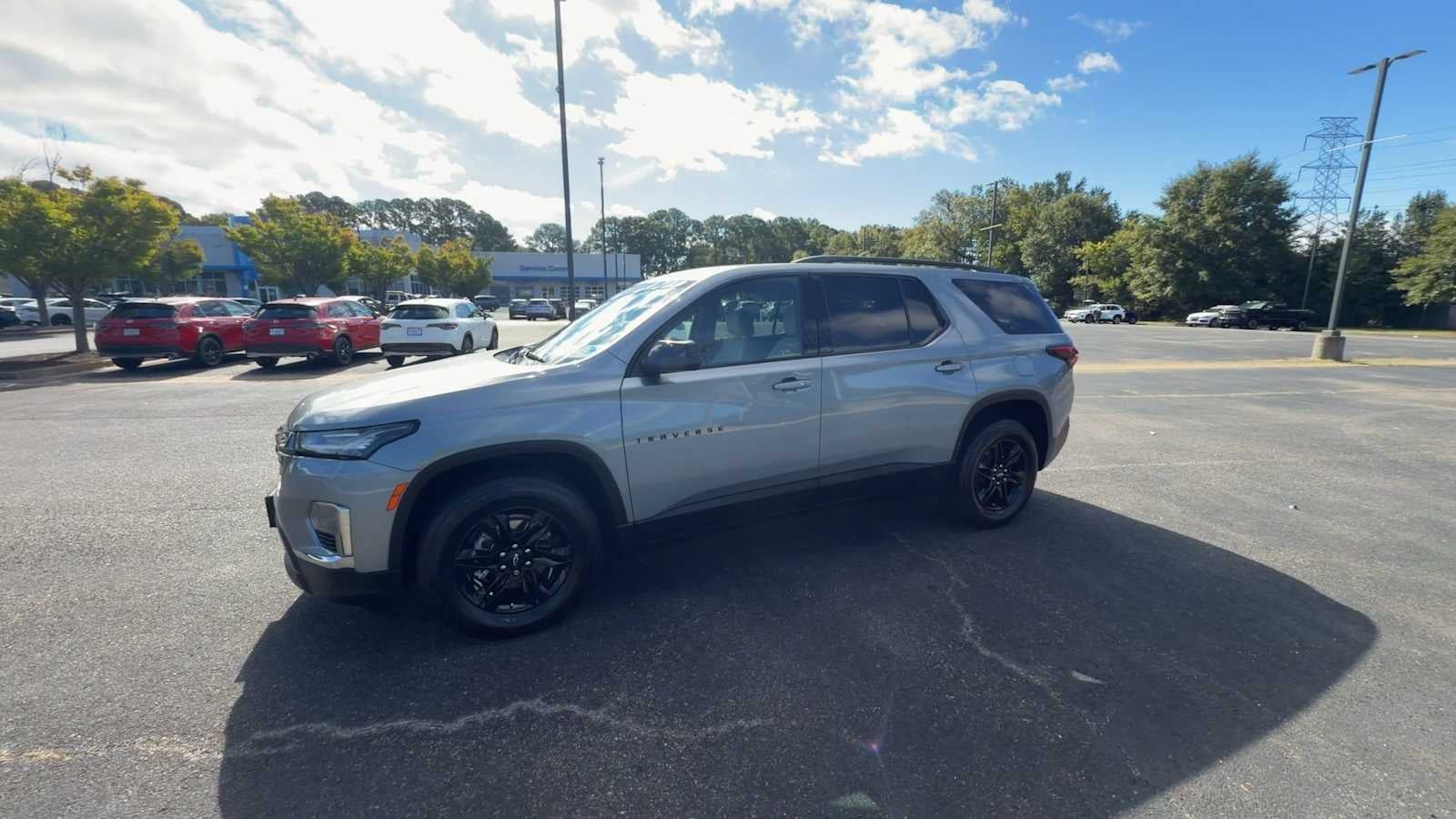 2023 Chevrolet Traverse LS