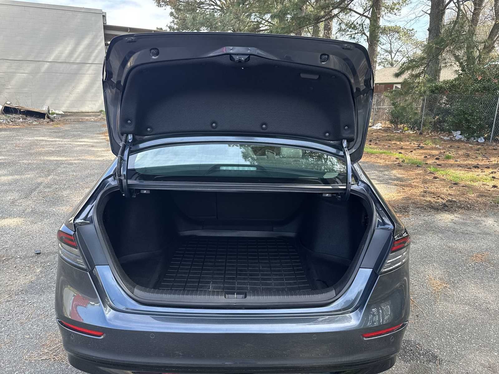 2023 Honda Accord Hybrid Base