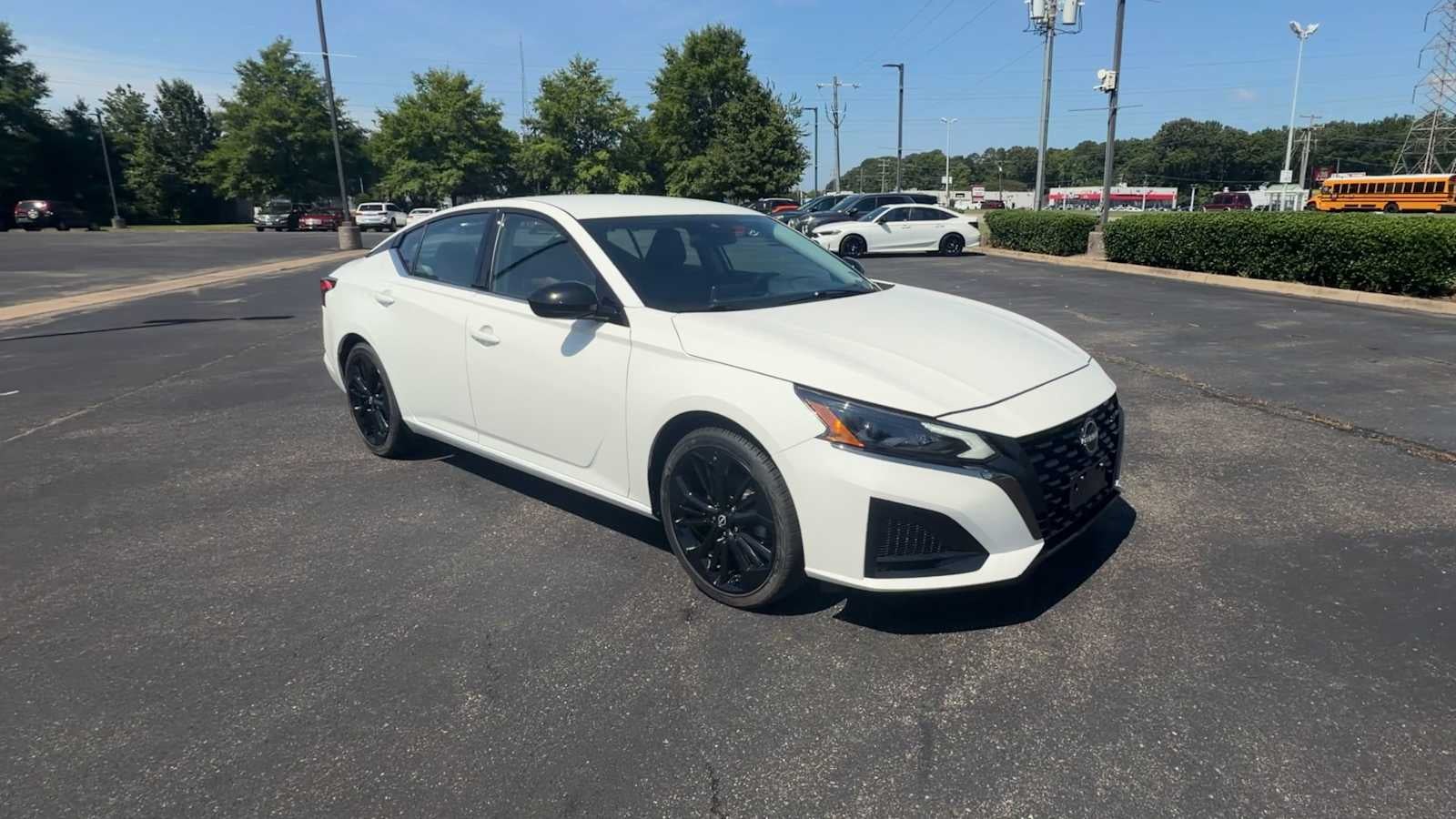 2024 Nissan Altima 2.5 SR
