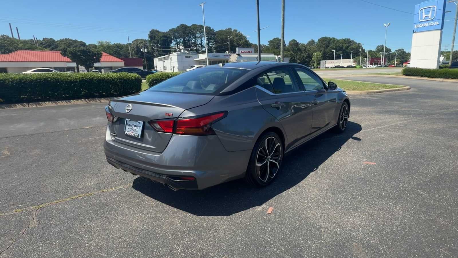 2024 Nissan Altima 2.5 SR