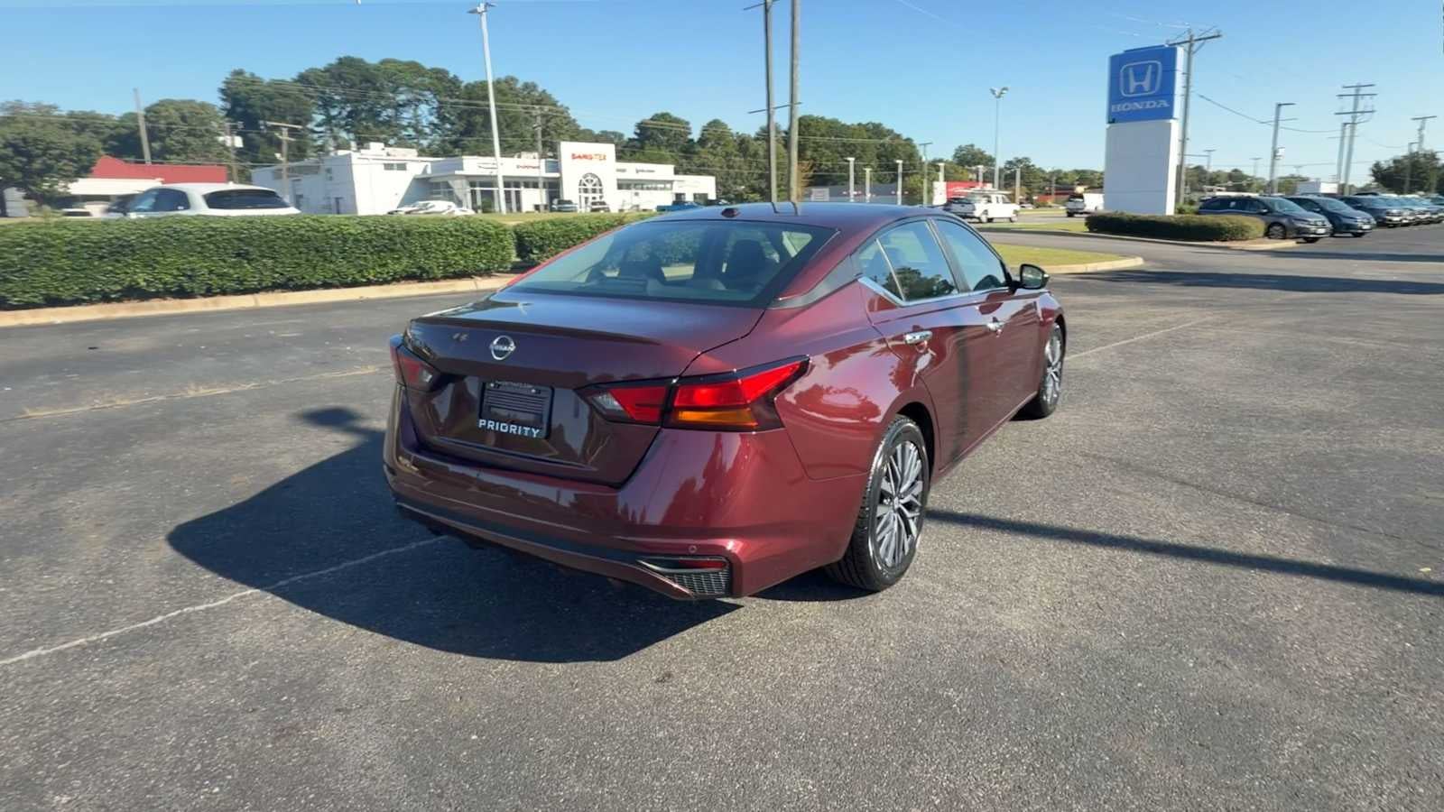 2025 Nissan Altima SV