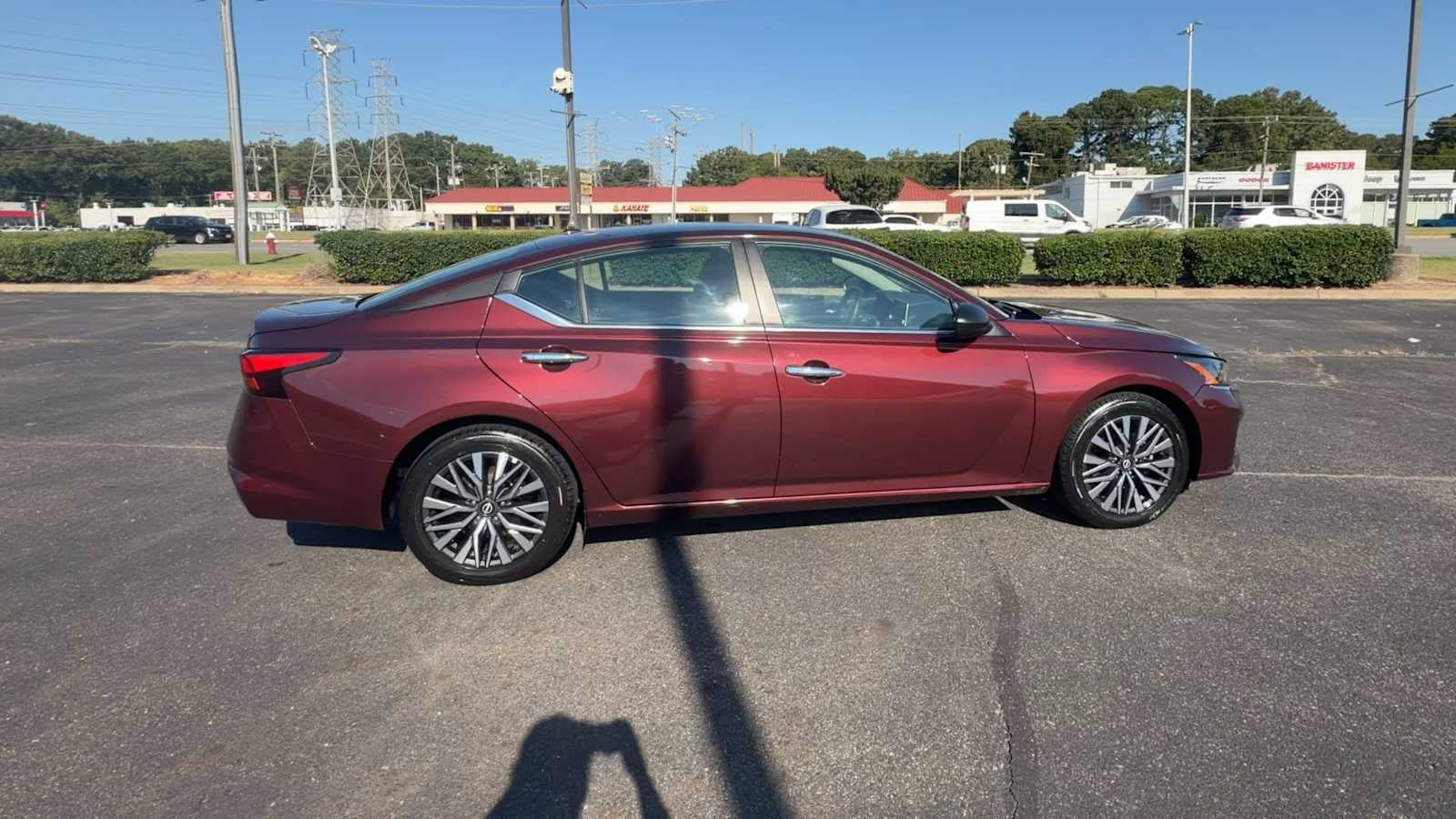 2025 Nissan Altima SV