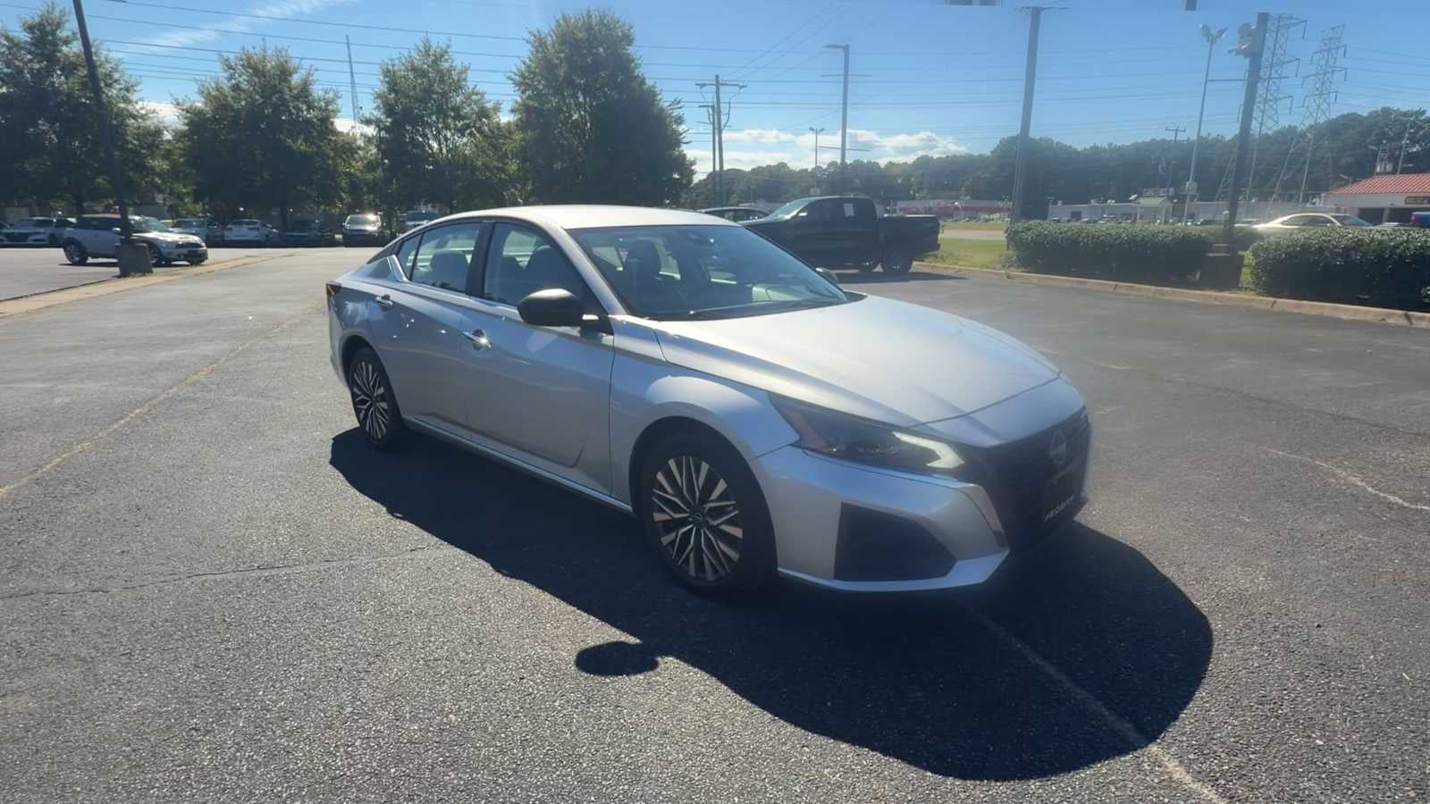 2025 Nissan Altima SV