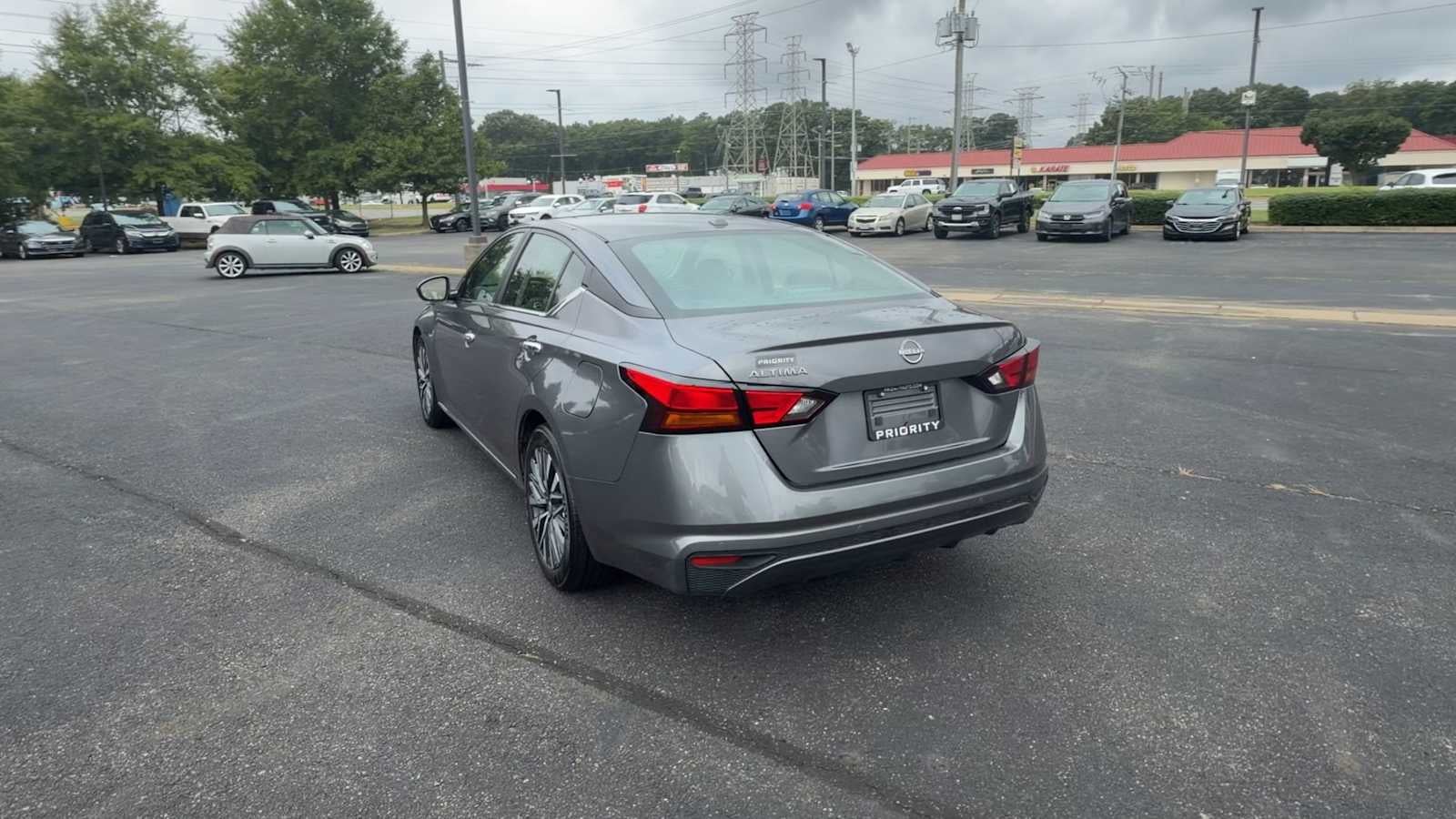 2025 Nissan Altima SV