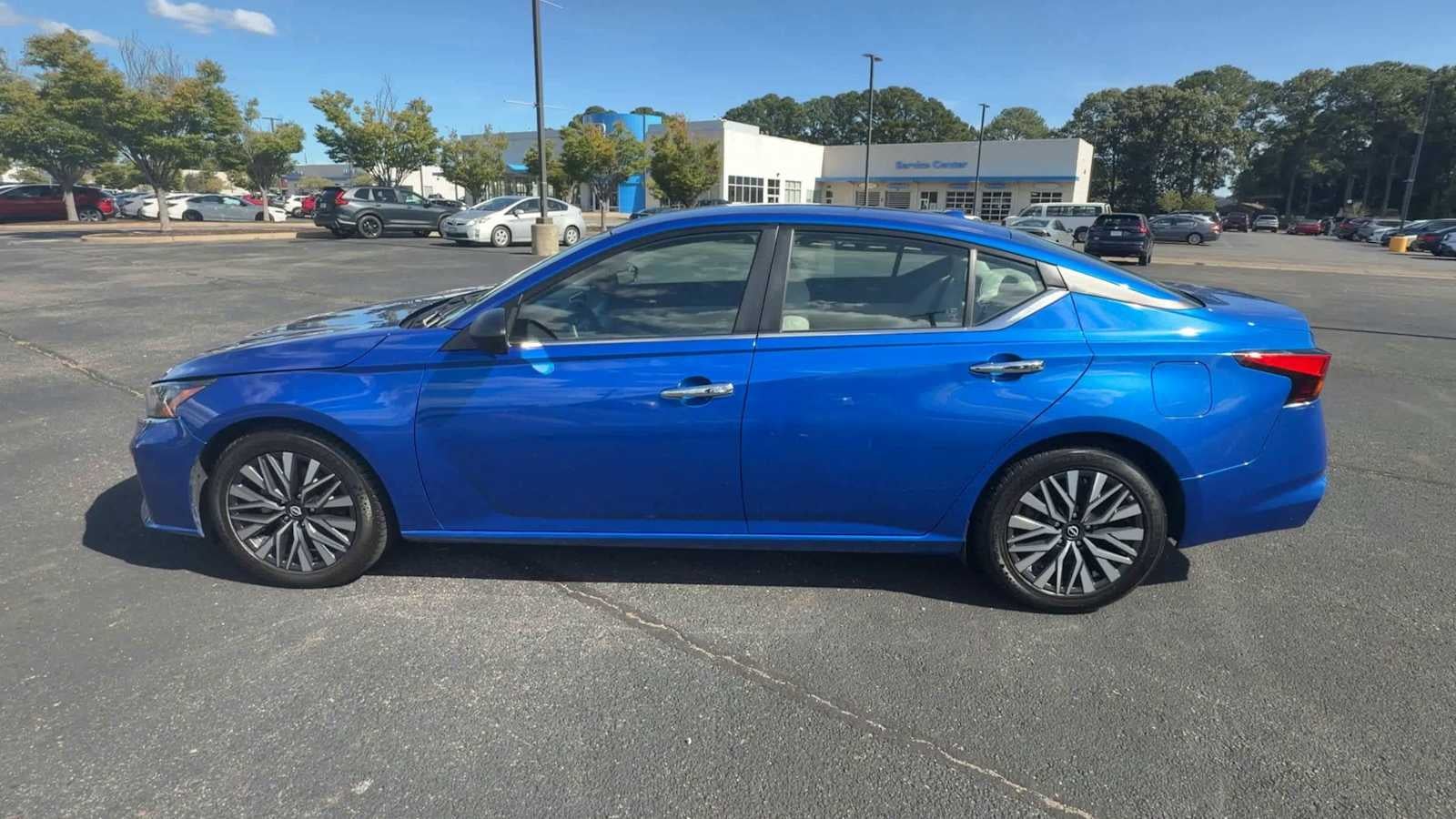 2025 Nissan Altima SV