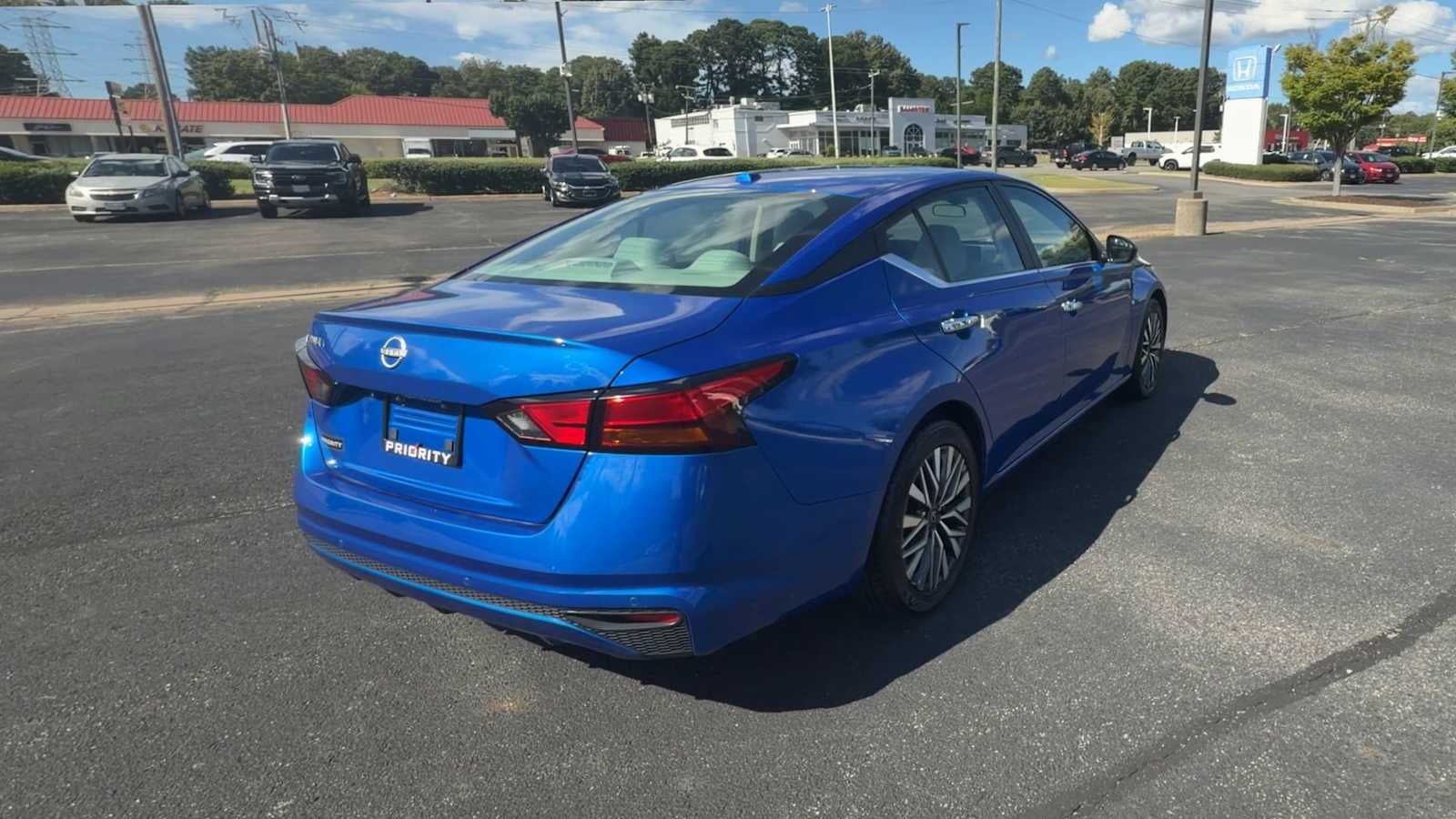 2025 Nissan Altima SV