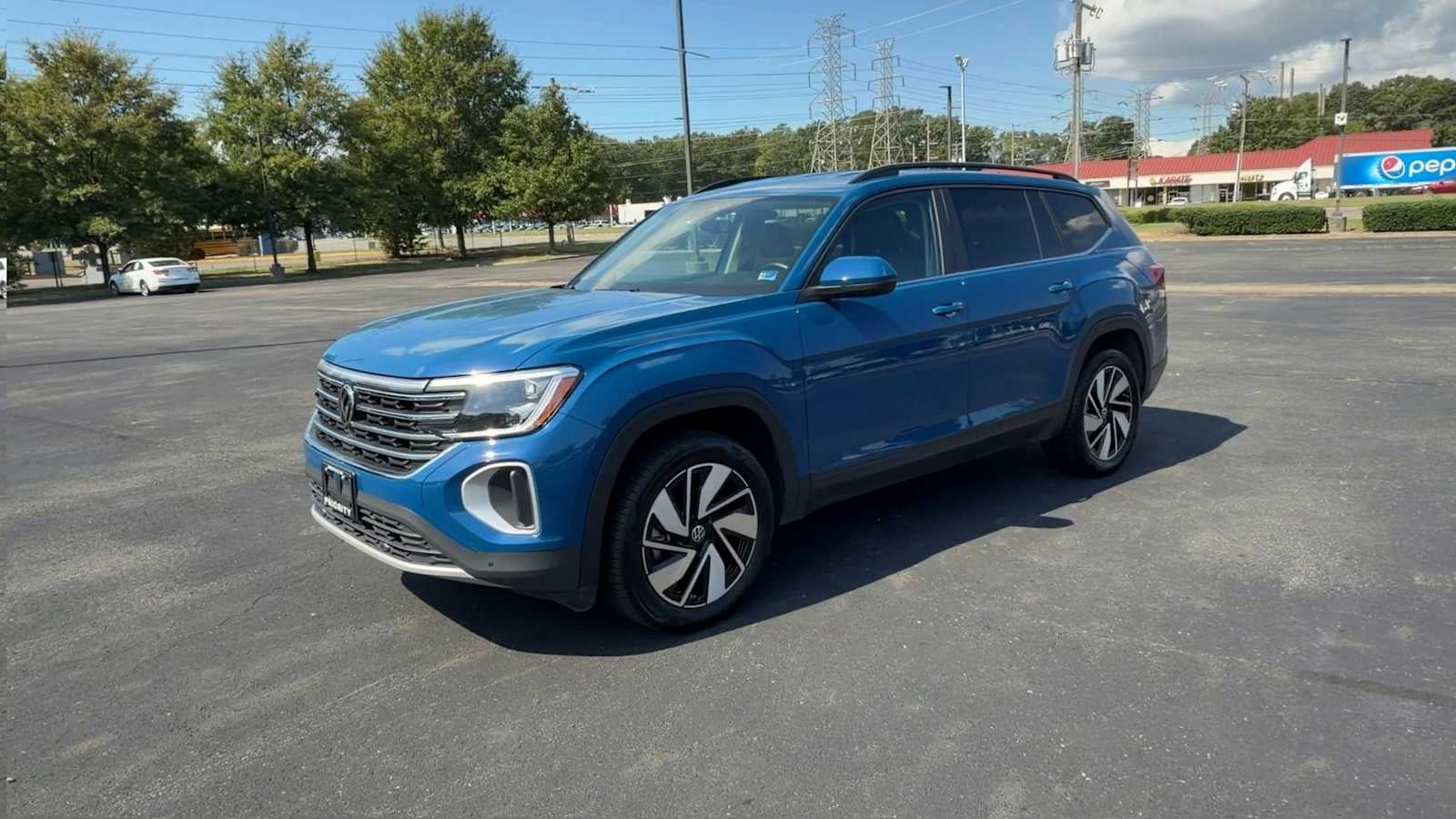 2026 Volkswagen Atlas 2.0T SE w/Technology