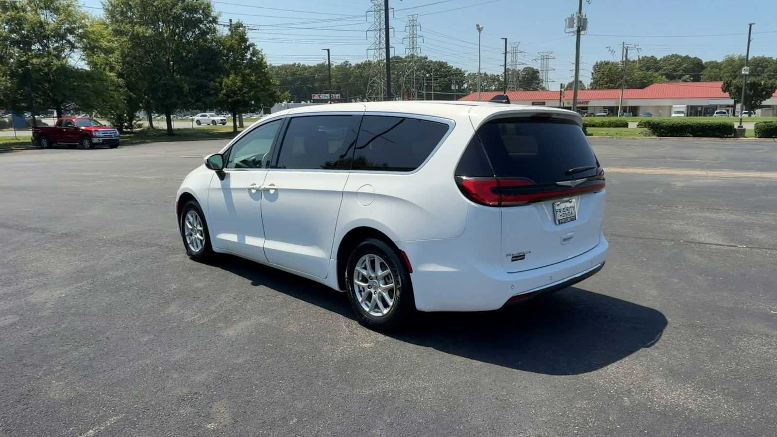 2023 Chrysler Pacifica Touring L