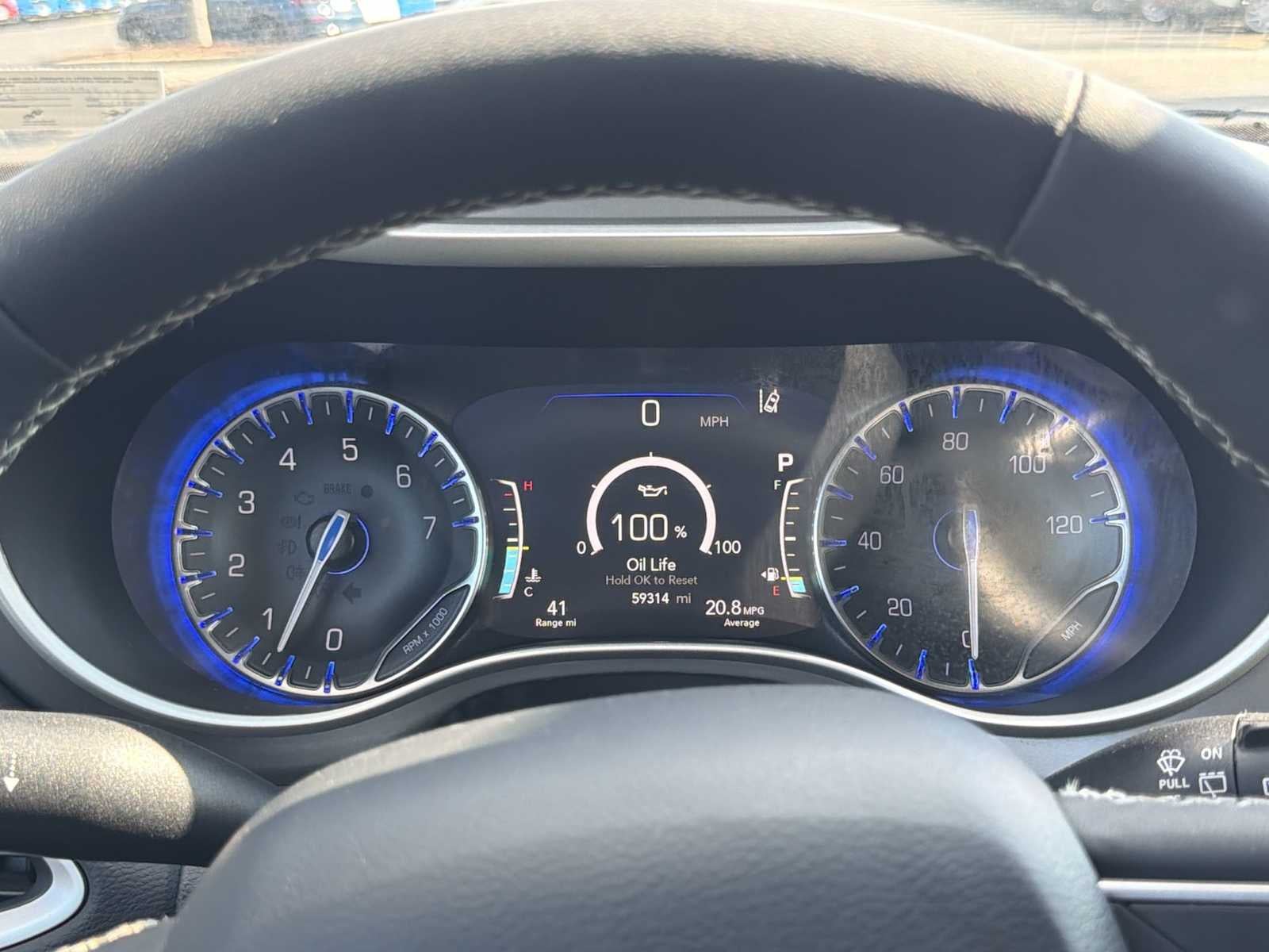2025 Chrysler Pacifica Select