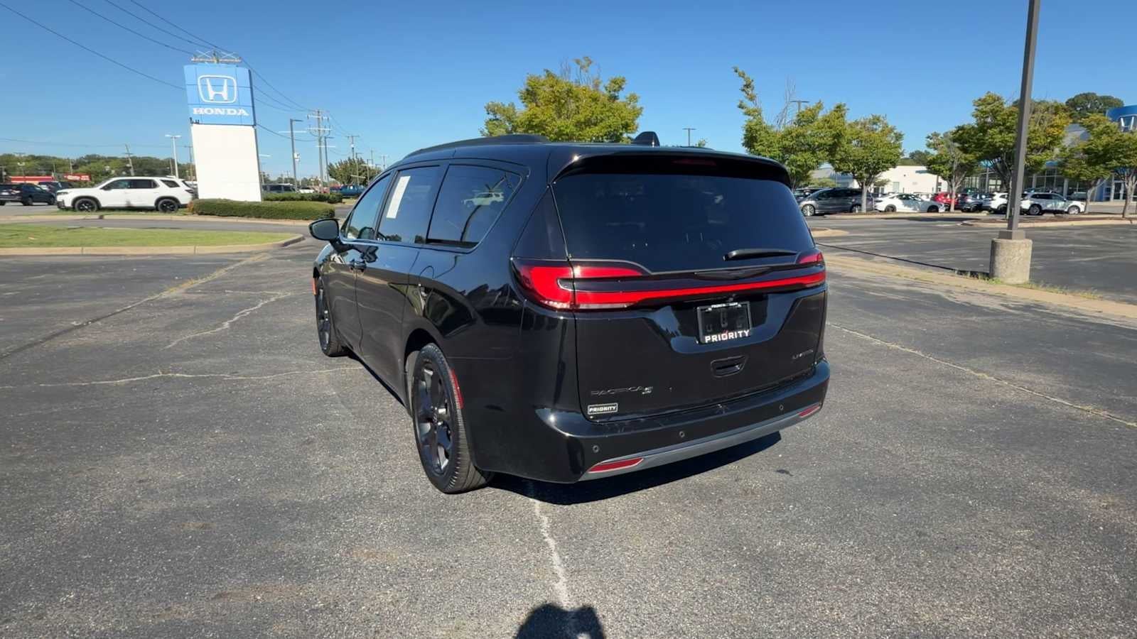 2026 Chrysler Pacifica Limited