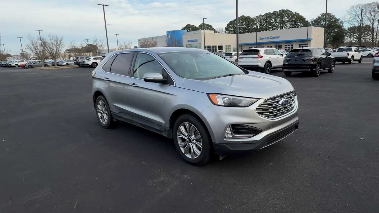 2024 Ford Edge Titanium