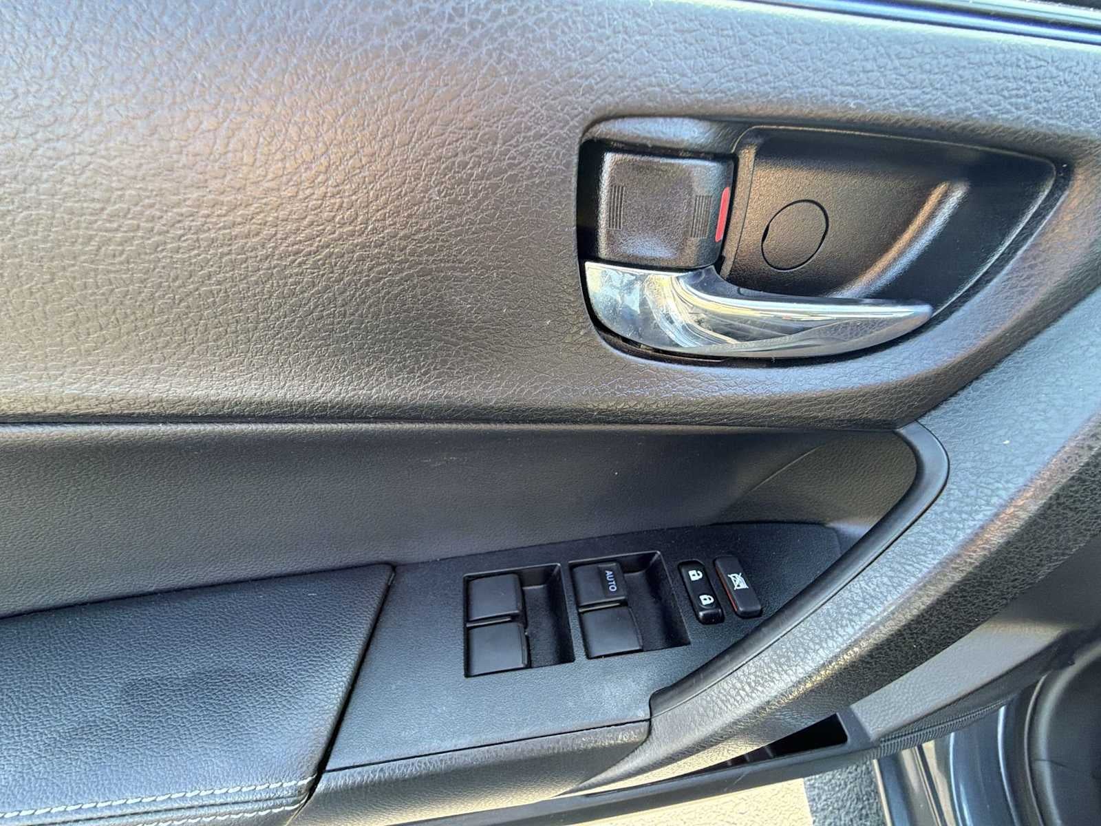 2017 Toyota Corolla SE