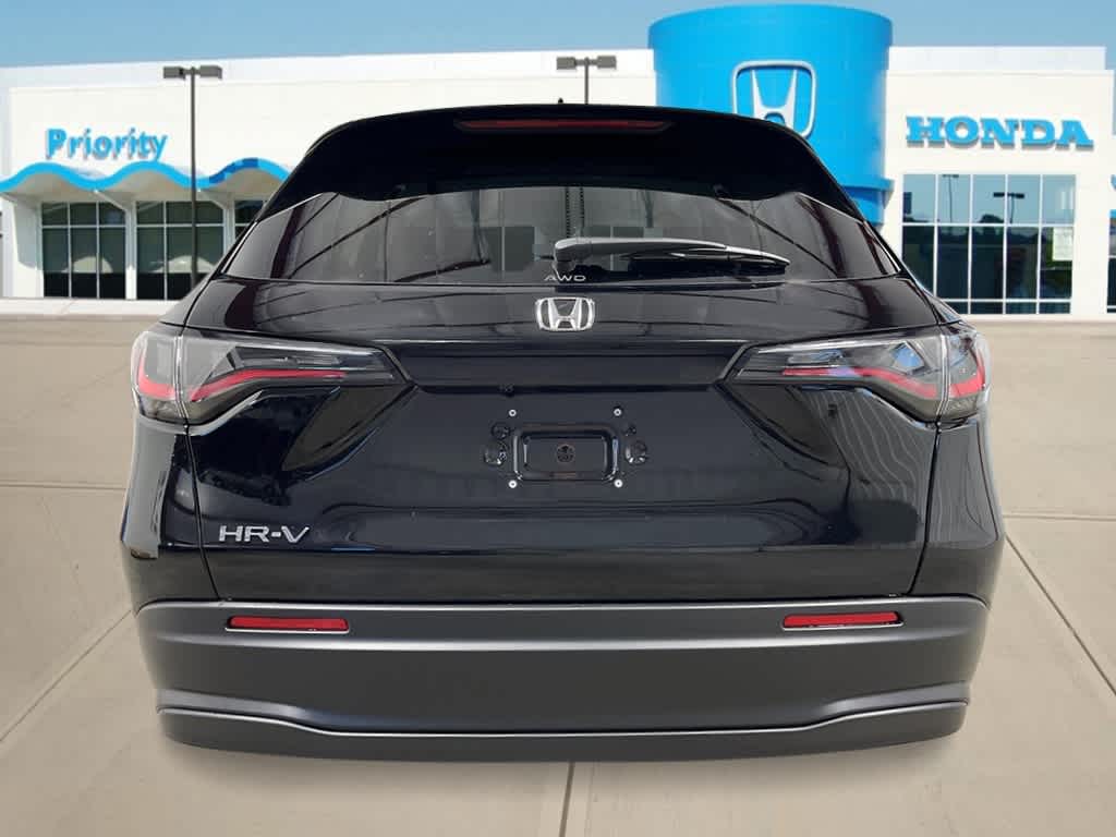 2027 Honda HR-V LX