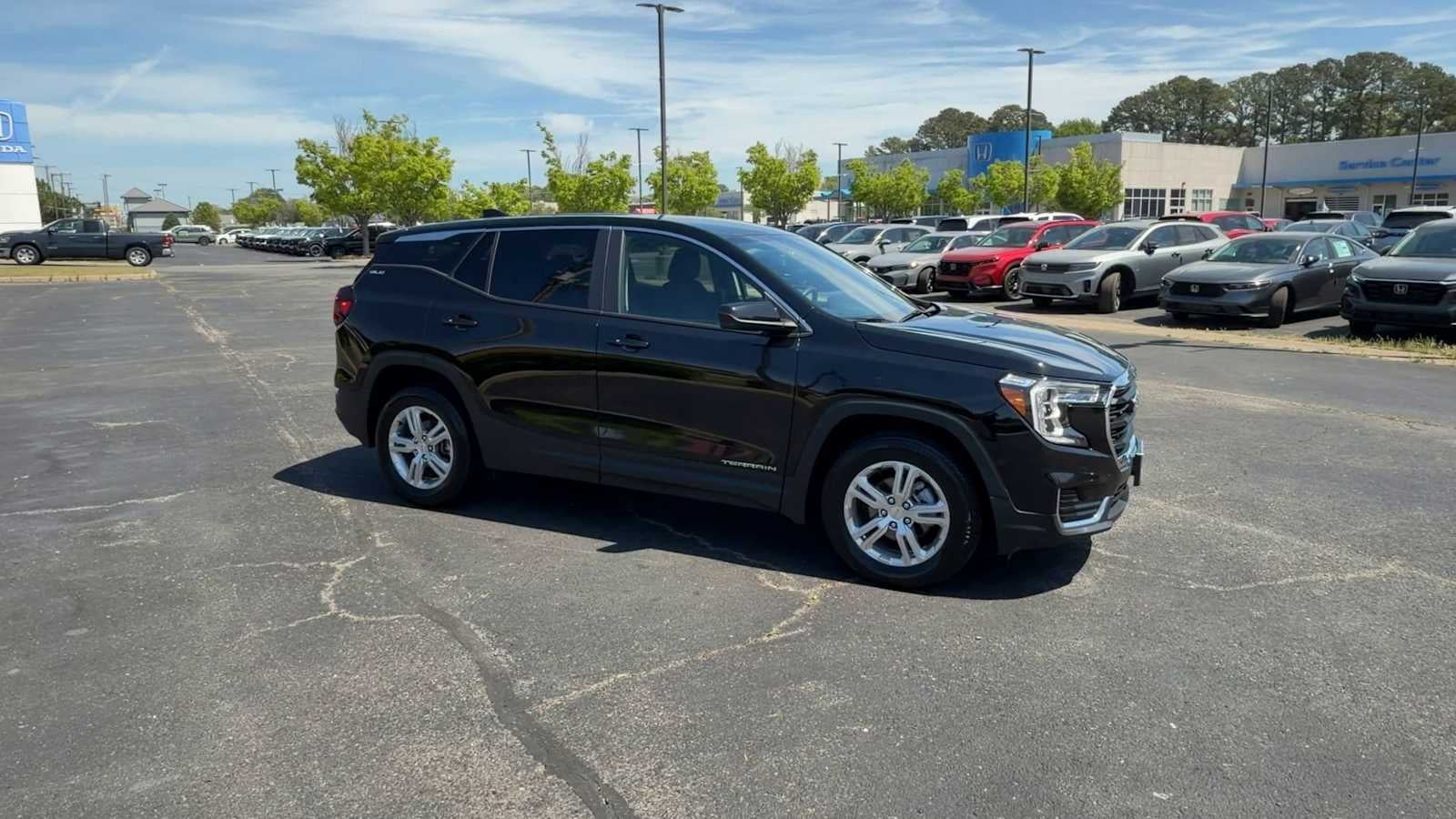 2024 GMC Terrain SLE
