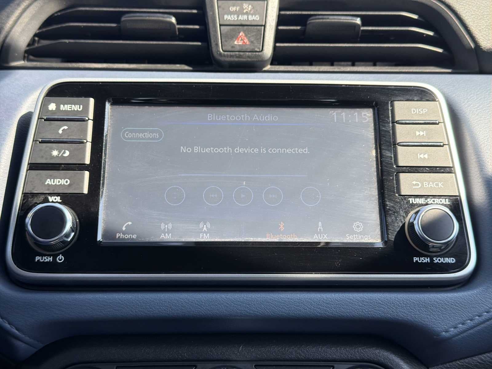2023 Nissan Versa SV