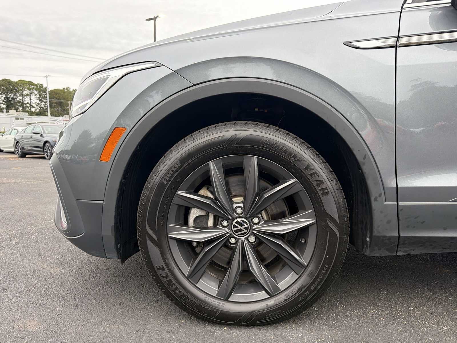 2024 Volkswagen Tiguan SE