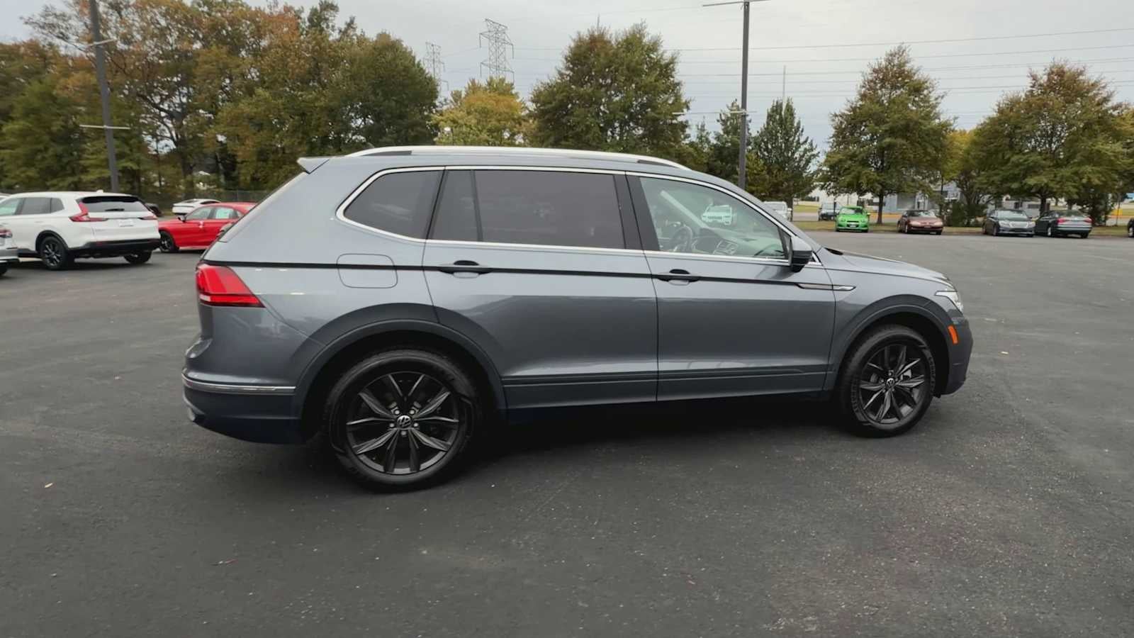 2024 Volkswagen Tiguan SE