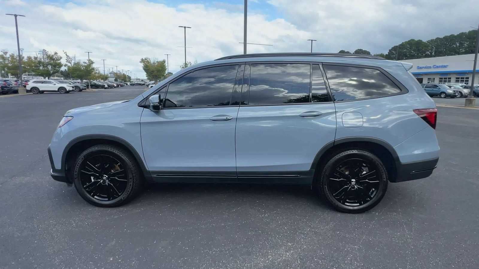 2022 Honda Pilot Black Edition