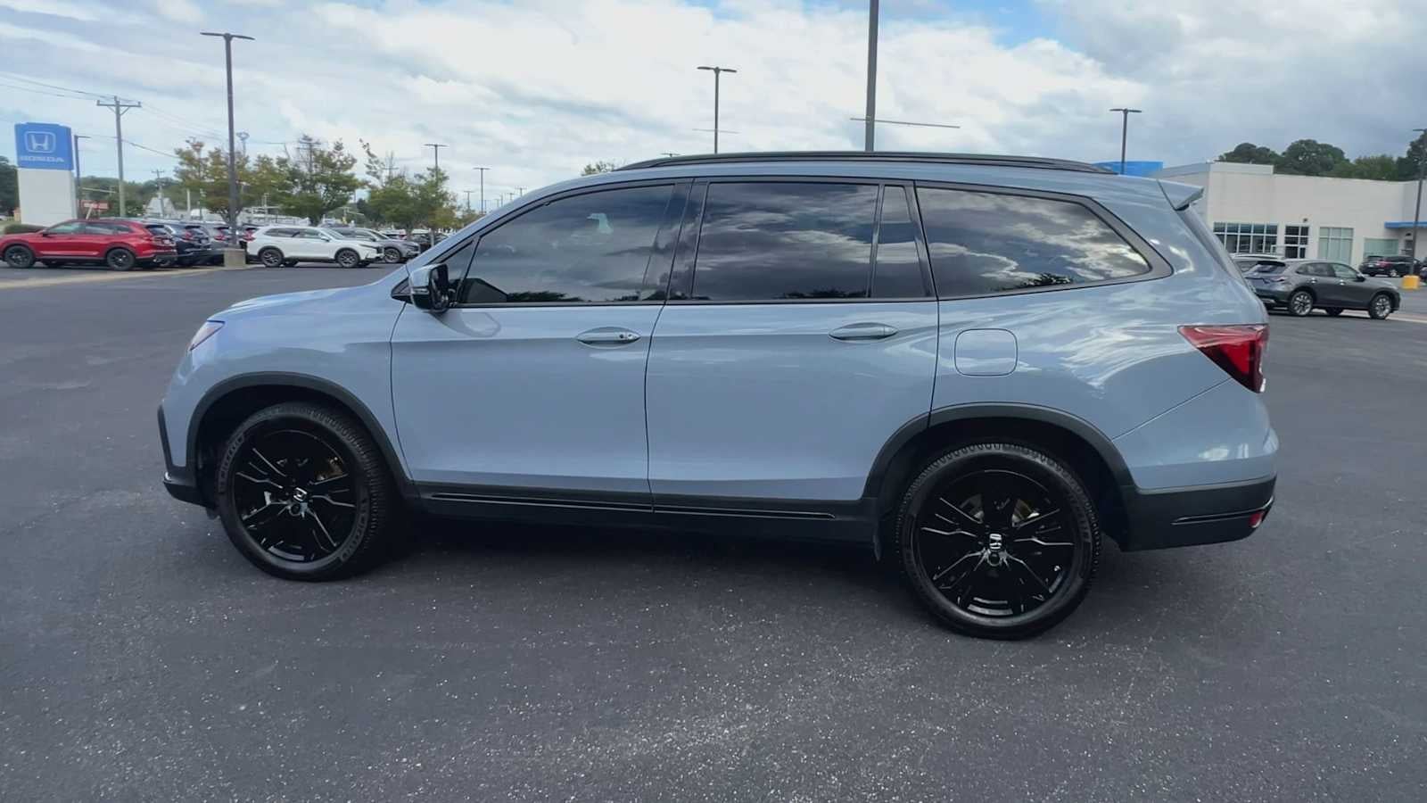 2022 Honda Pilot Black Edition