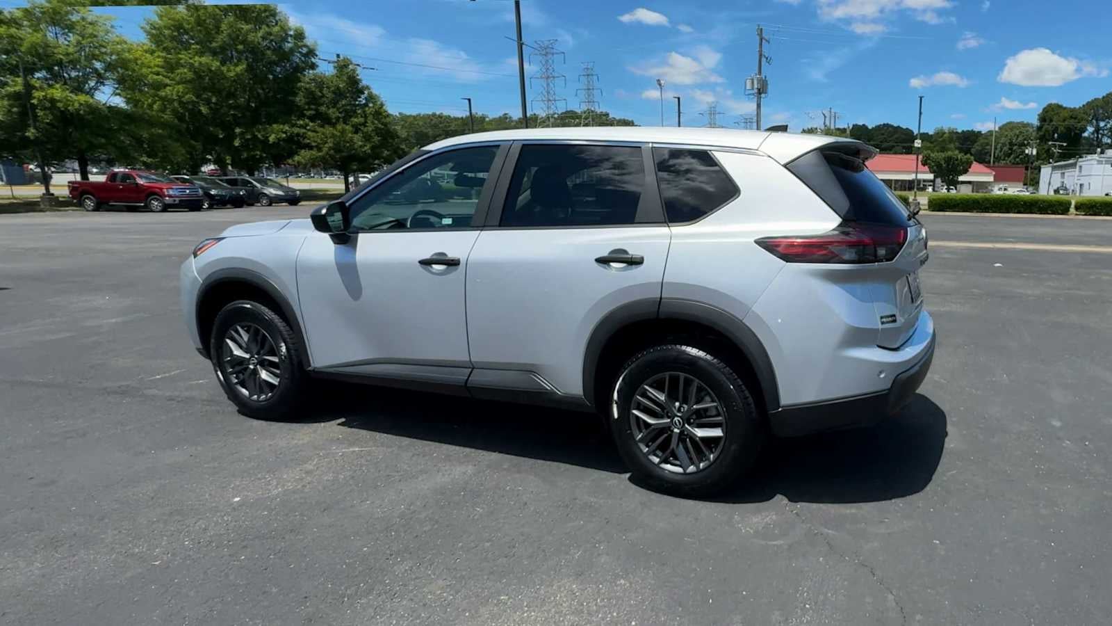 2024 Nissan Rogue S