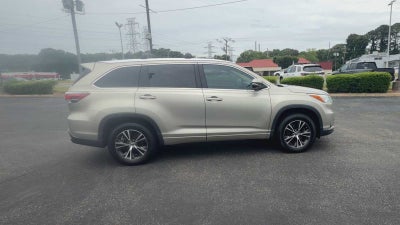 2016 Toyota Highlander XLE