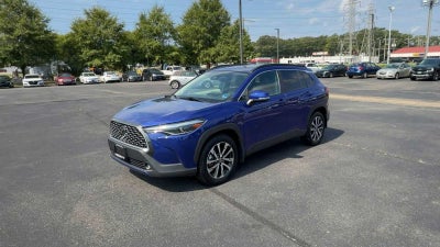 2024 Toyota Corolla Cross XLE