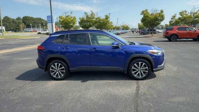 2024 Toyota Corolla Cross XLE