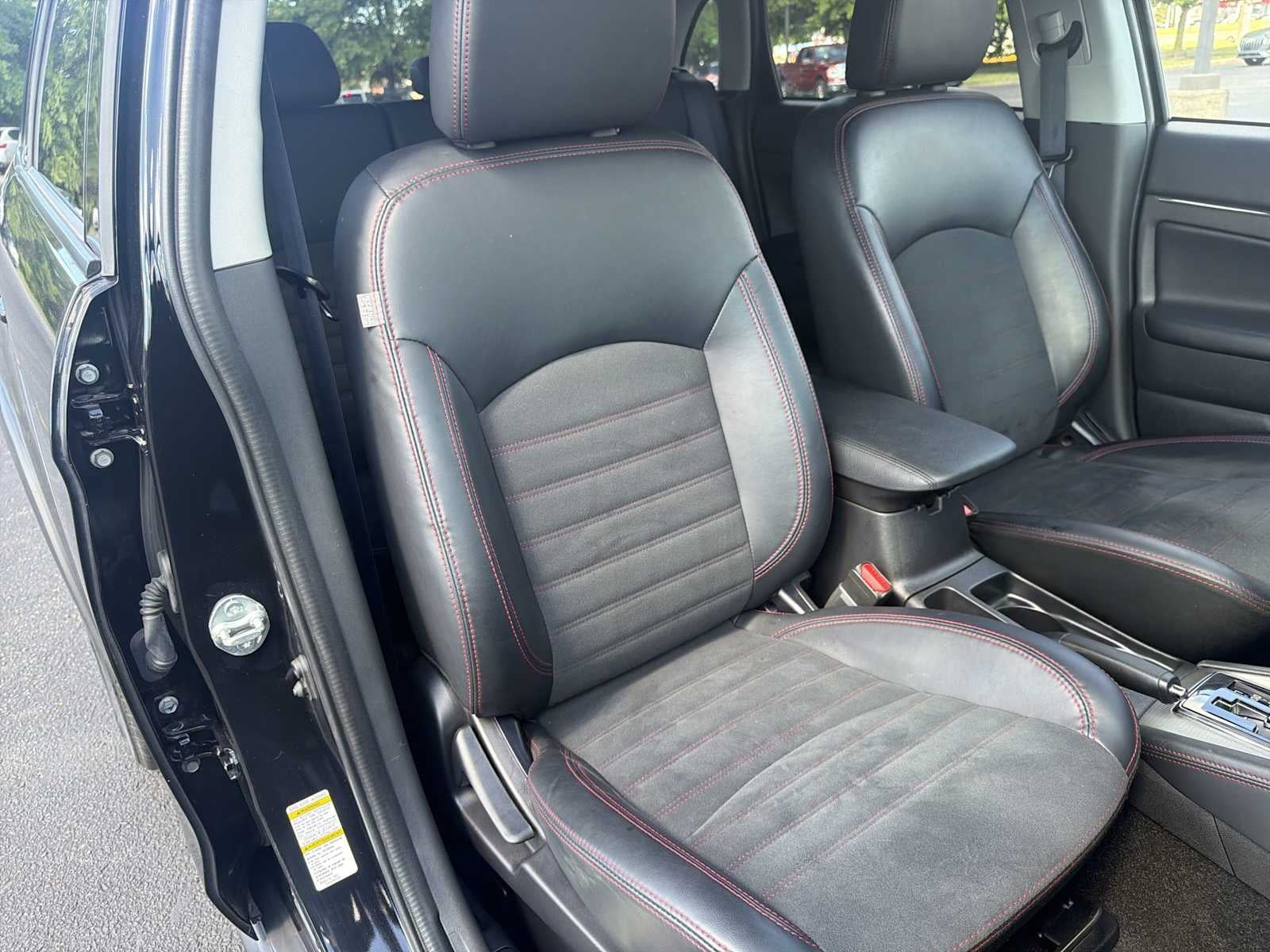 2024 Mitsubishi Outlander Sport SE